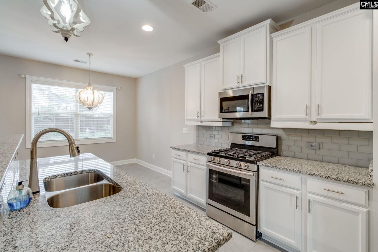 571 Maple Valley Loop  Photo 14