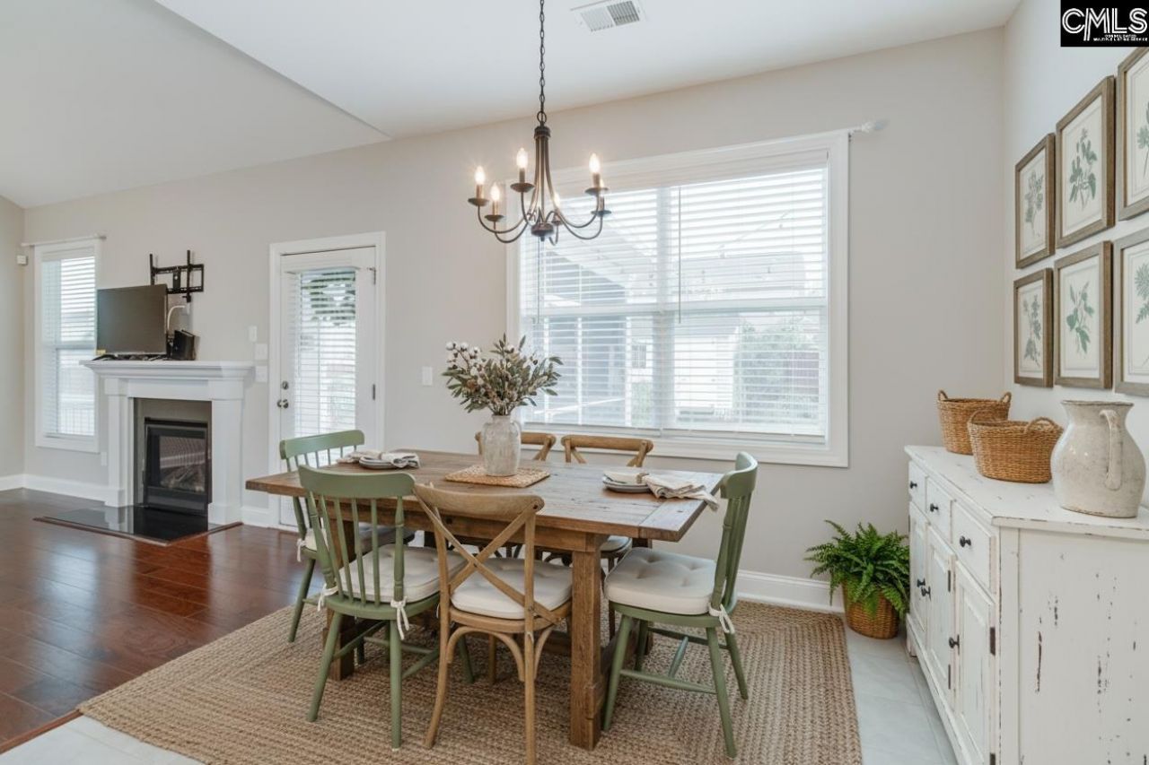 571 Maple Valley Loop Photo 16