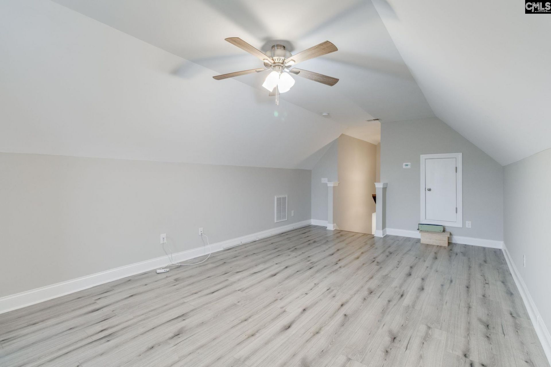 571 Maple Valley Loop Photo 34