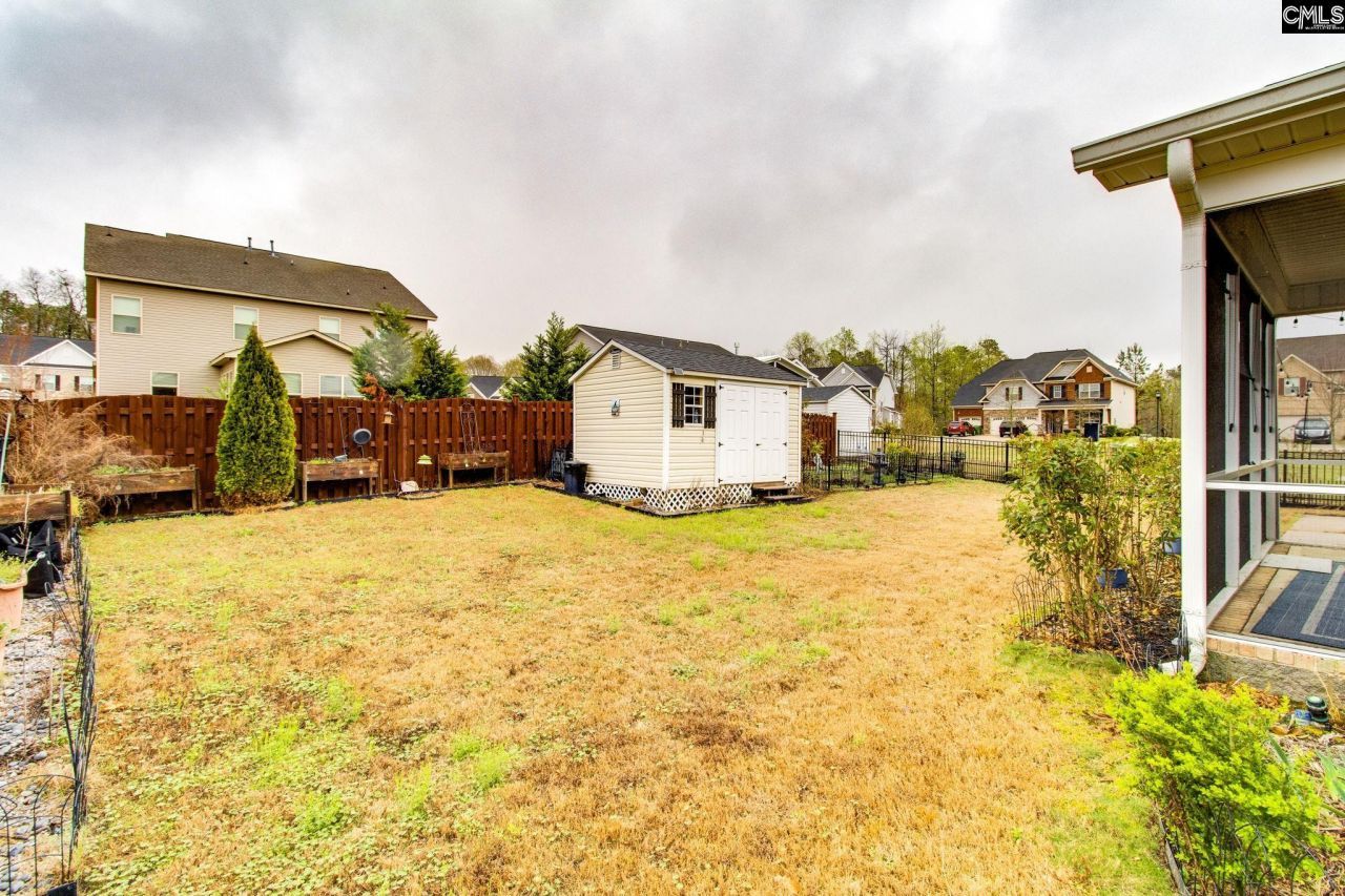 571 Maple Valley Loop  Photo 35