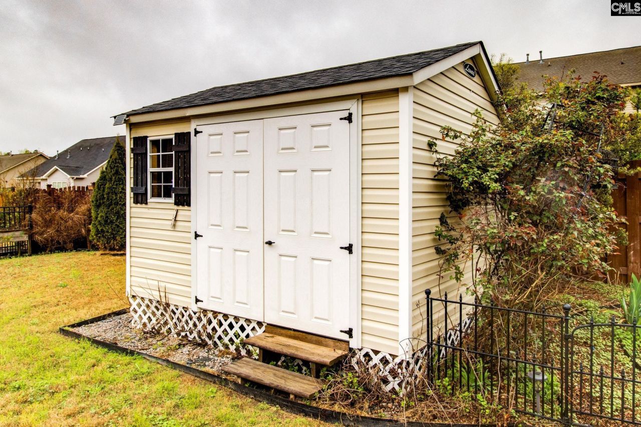 571 Maple Valley Loop  Photo 37