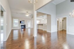 571 Maple Valley Loop photo 4