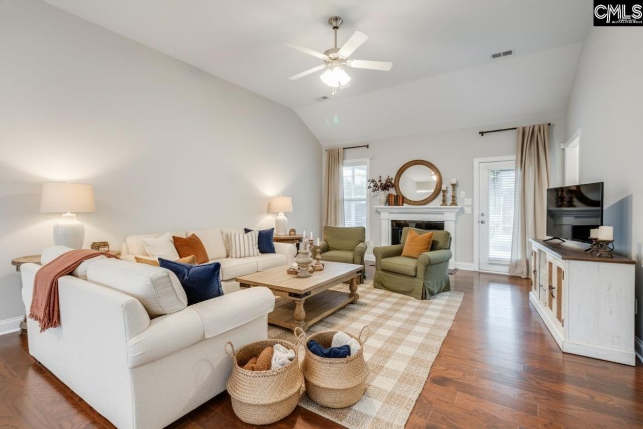 571 Maple Valley Loop Photo 8