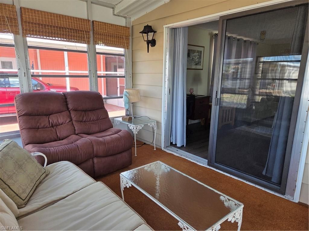 561 Winning Way, North Fort Myers, FL 33917 Photo