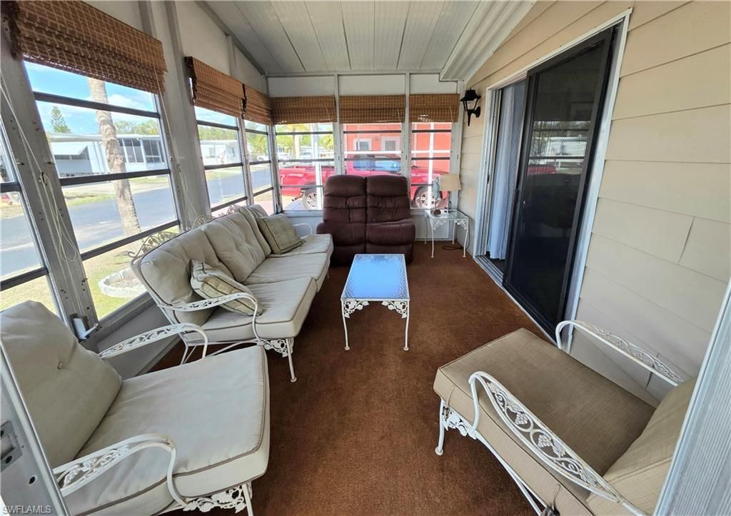 561 Winning Way, North Fort Myers, FL 33917 Photo