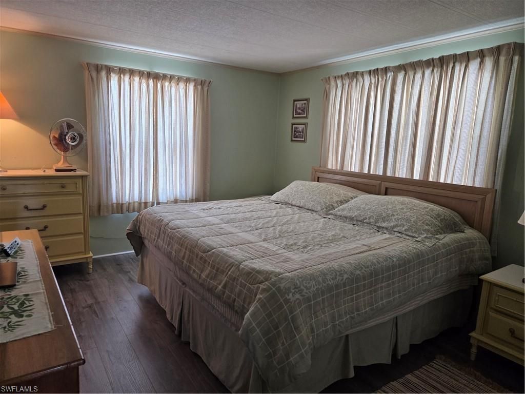 561 Winning Way, North Fort Myers, FL 33917 Photo