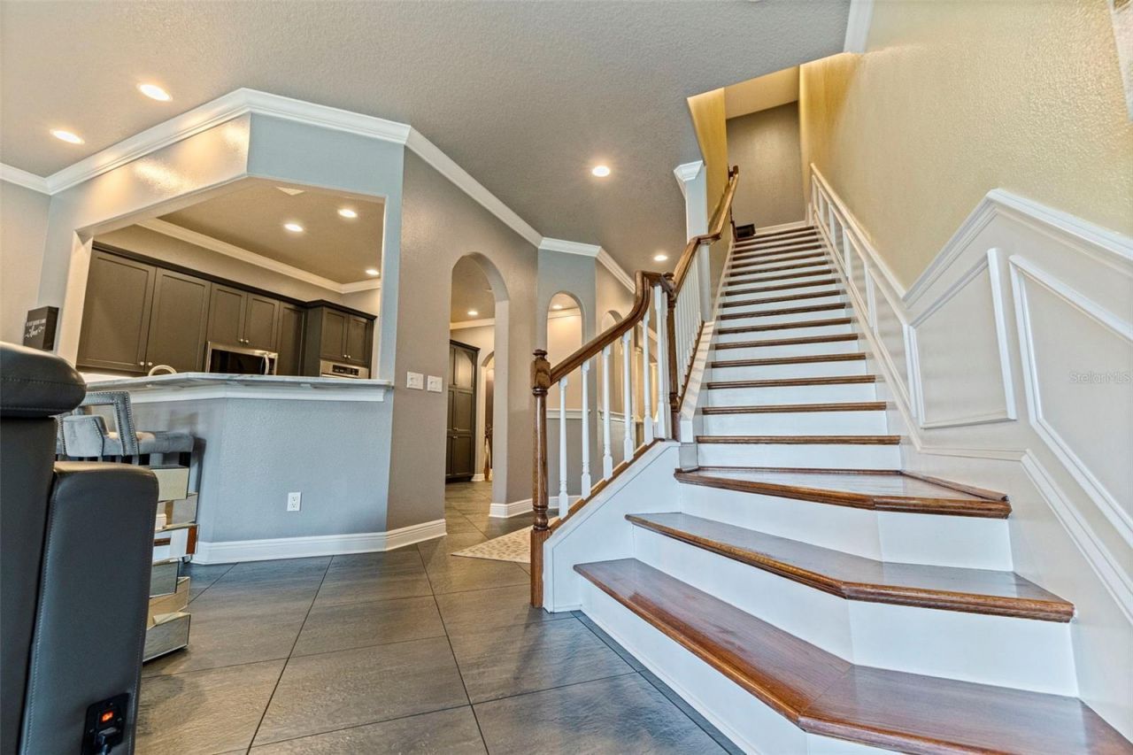 618 Saxony Boulevard , Saint Petersburg, FL 33716 Photo