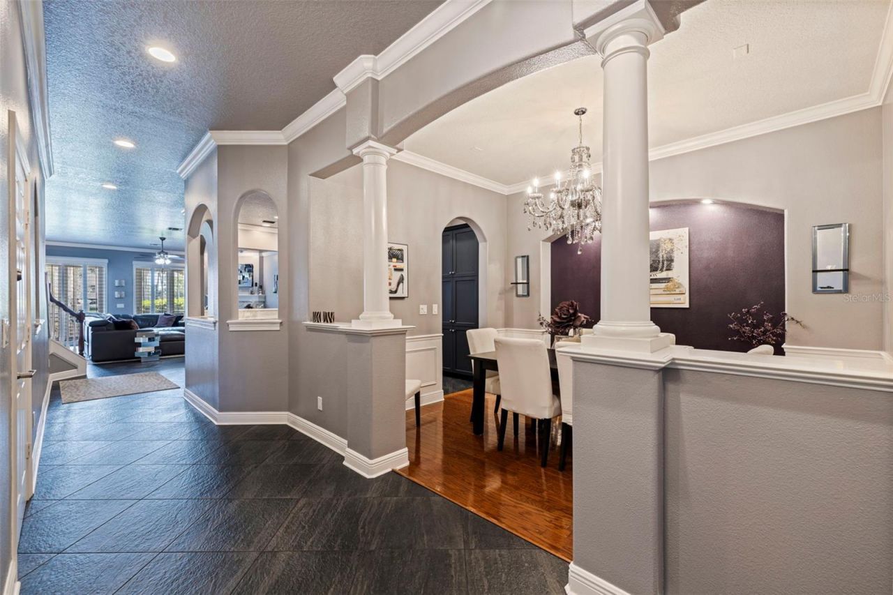 618 Saxony Boulevard , Saint Petersburg, FL 33716 Photo