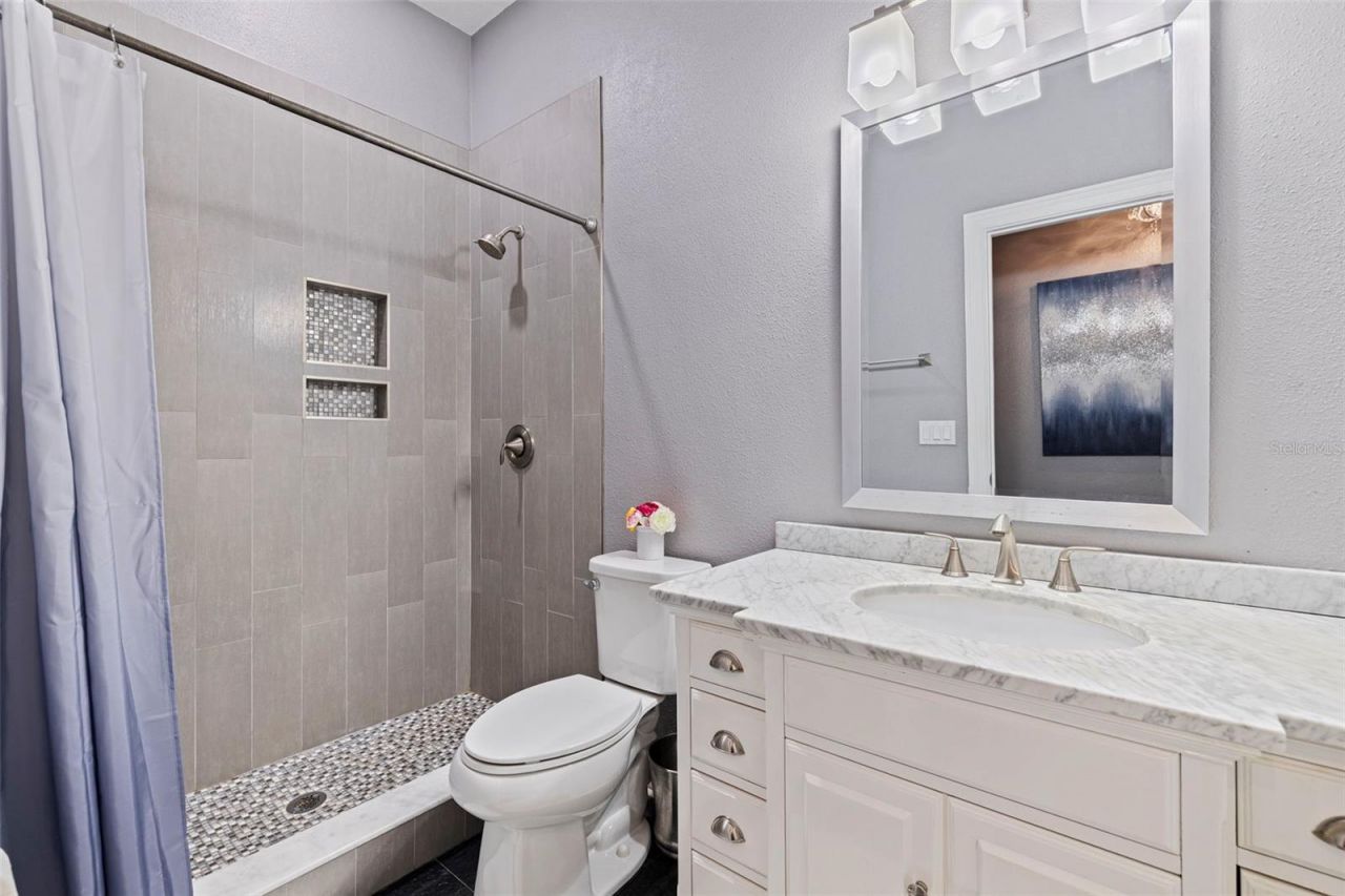 618 Saxony Boulevard , Saint Petersburg, FL 33716 Photo