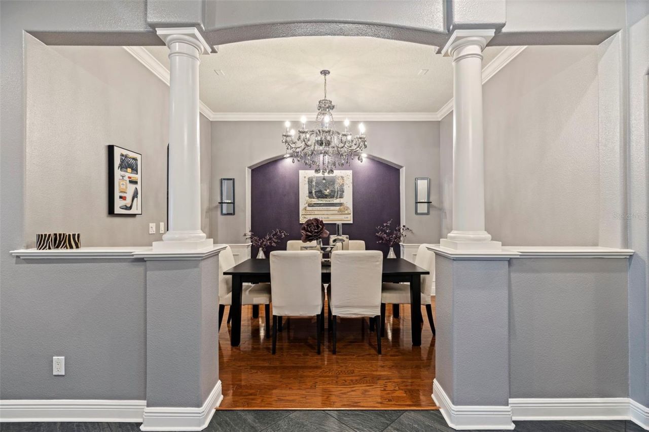 618 Saxony Boulevard , Saint Petersburg, FL 33716 Photo