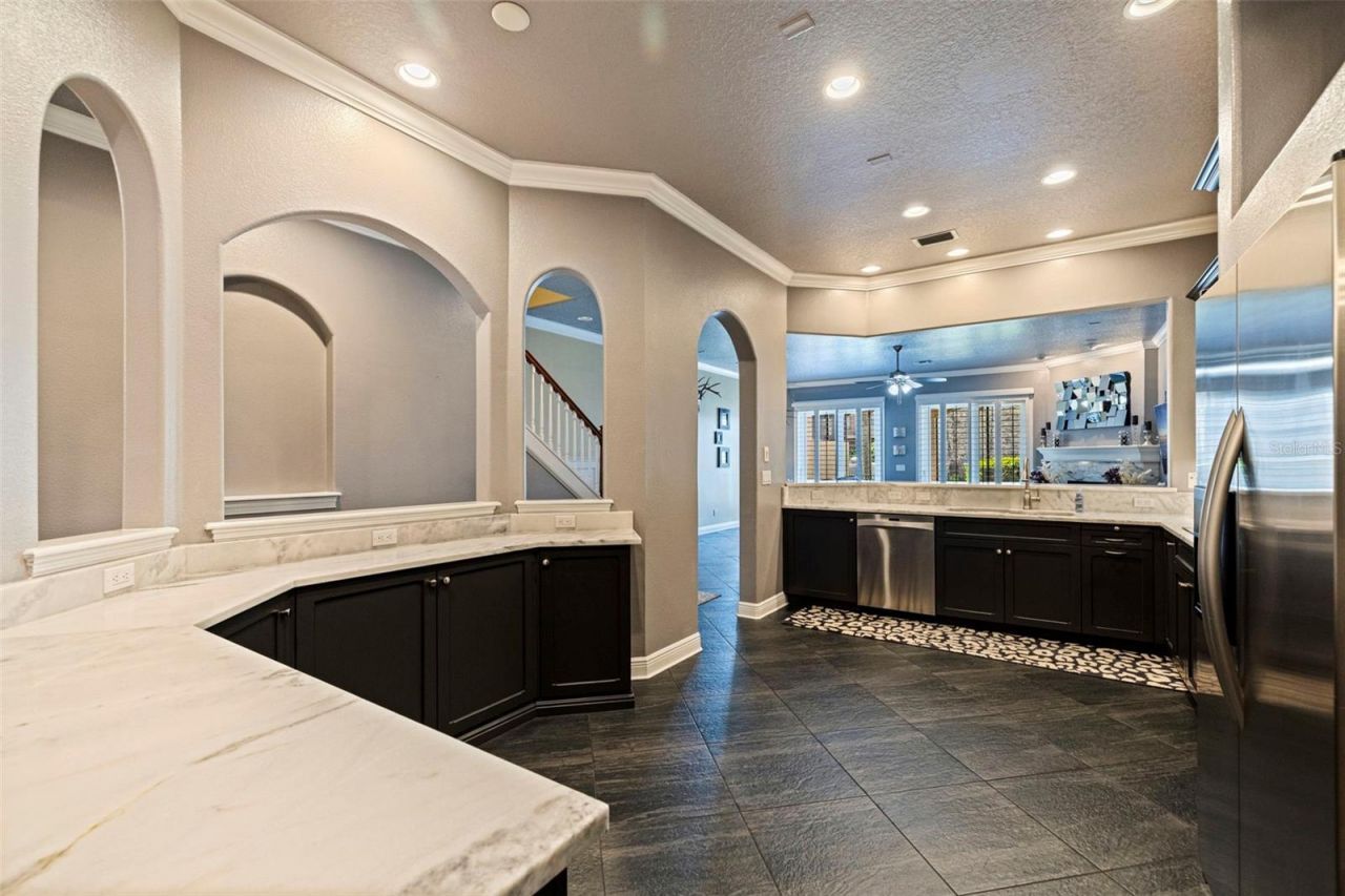 618 Saxony Boulevard , Saint Petersburg, FL 33716 Photo