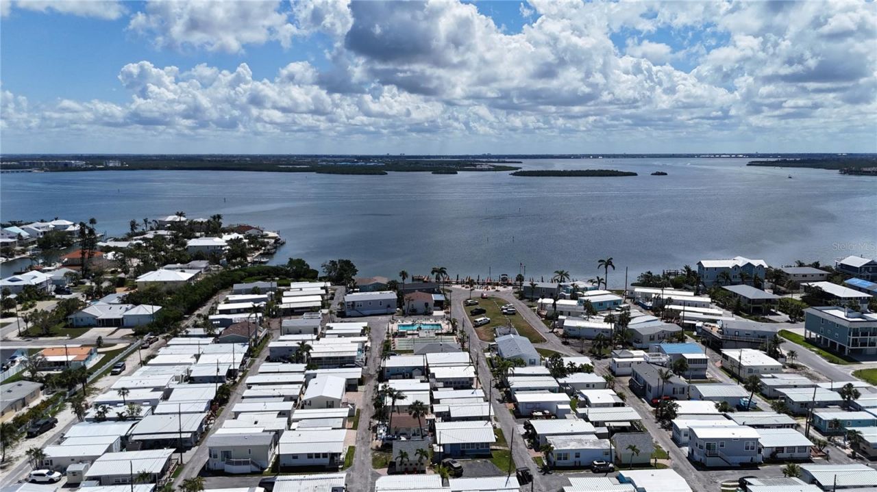 2601 Gulf Drive N, Lot #310, Bradenton Beach, FL 34217 Photo