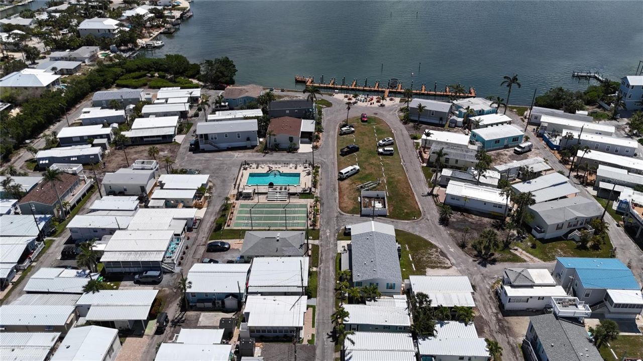 2601 Gulf Drive N, Lot #310, Bradenton Beach, FL 34217 Photo