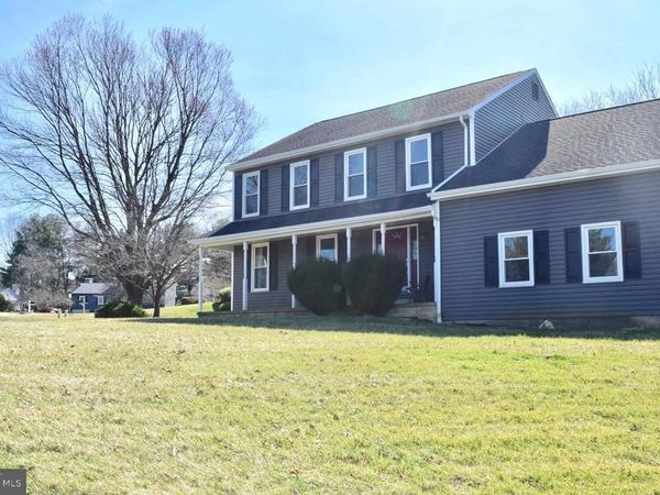 393 CLOVER COURT, WEST GROVE, PA 19390