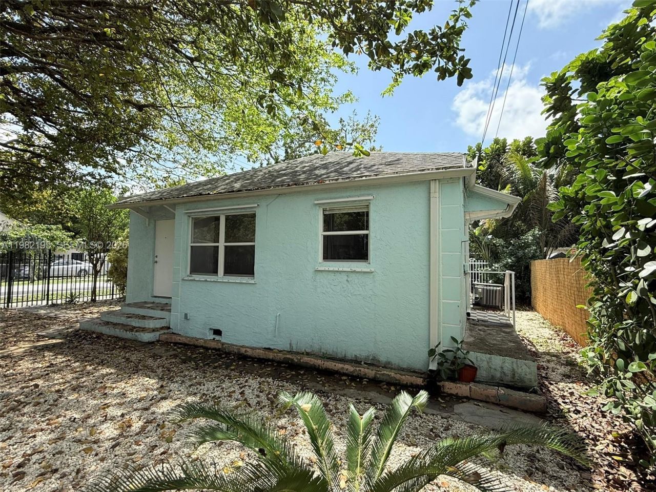 294 NE 57th St, Miami, FL 33137 Photo