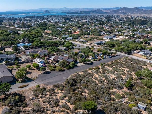 2680 Cottontail Lane, Los Osos, CA 93402
