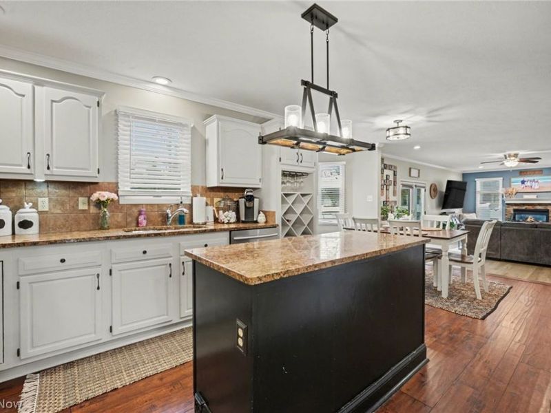 20144 Winding Trail, Strongsville, OH 44149 Photo 10