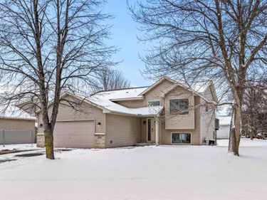 309 Flintwood Street SW, Isanti, MN 55040