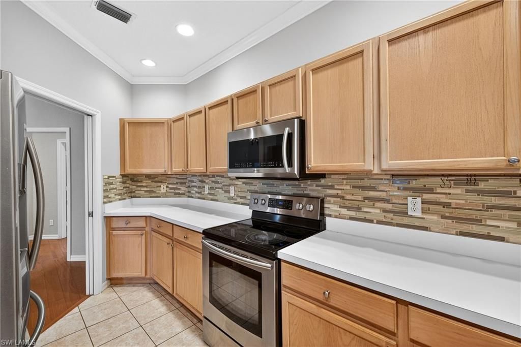 599 Crossfield Cir, Unit 35, Naples, FL 34104 Photo