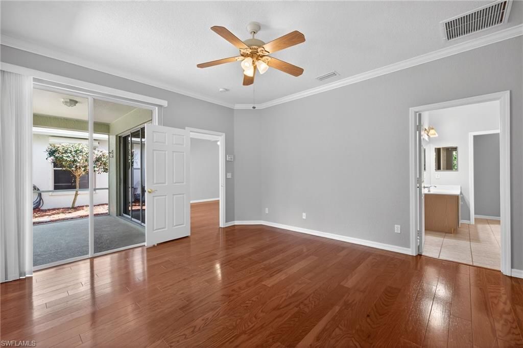 599 Crossfield Cir, Unit 35, Naples, FL 34104 Photo