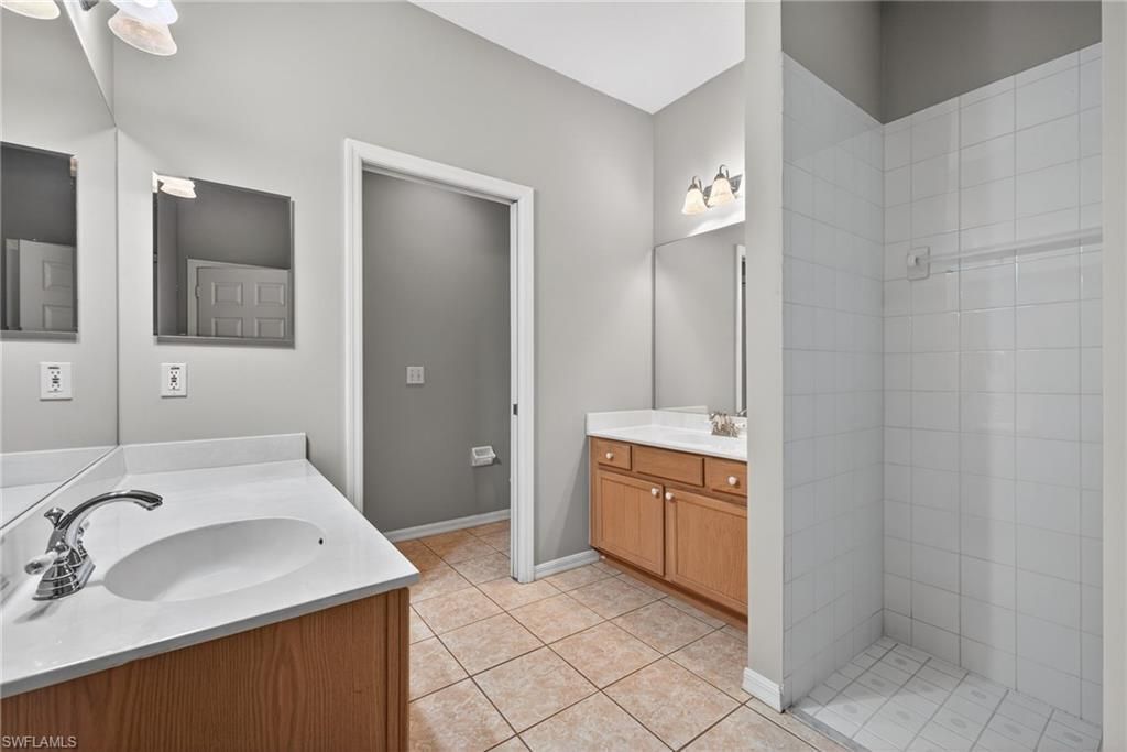 599 Crossfield Cir, Unit 35, Naples, FL 34104 Photo