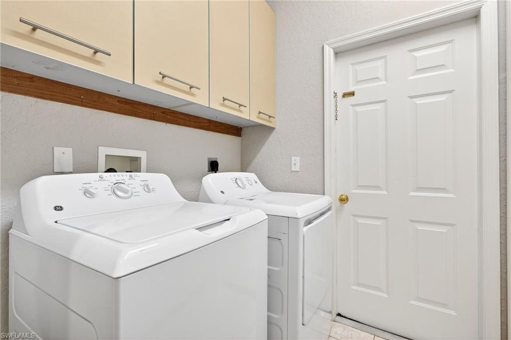 599 Crossfield Cir, Unit 35, Naples, FL 34104 Photo