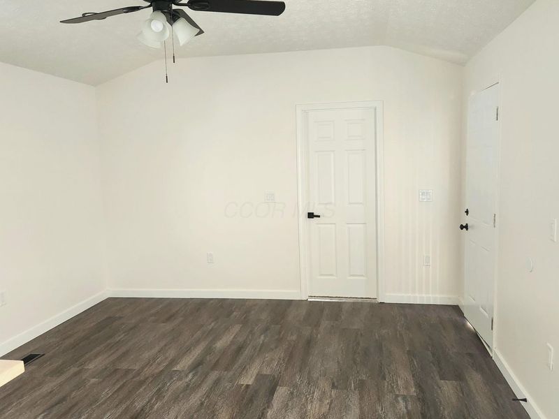 1049 Harmon Avenue, Unit G7, Columbus, OH 43223 Photo 3