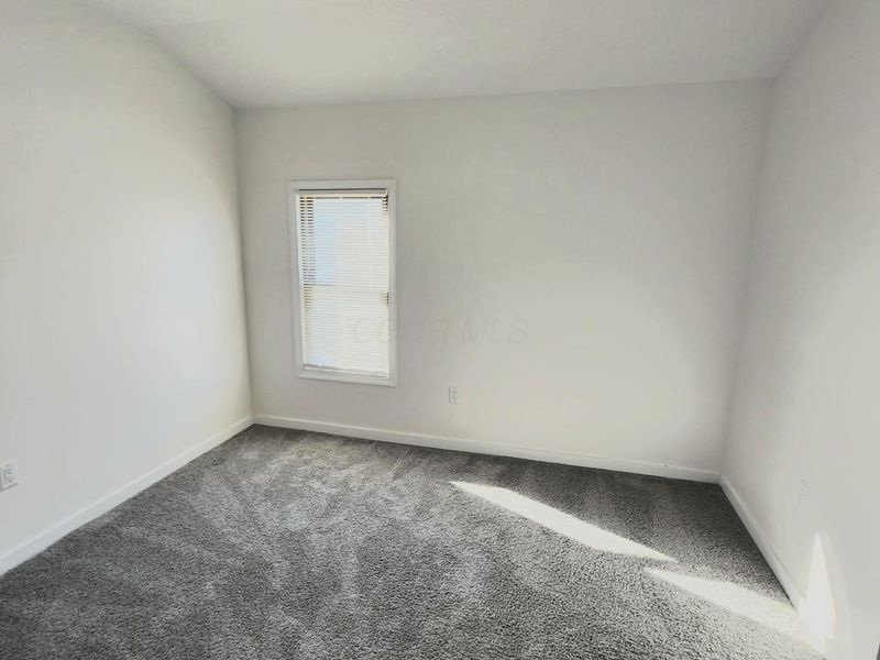 1049 Harmon Avenue, Unit G7, Columbus, OH 43223 Photo 8