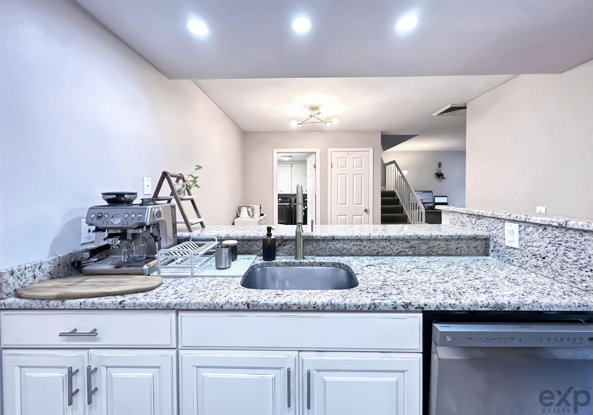 1008 10th Way, West Palm Beach, FL 33407 Photo