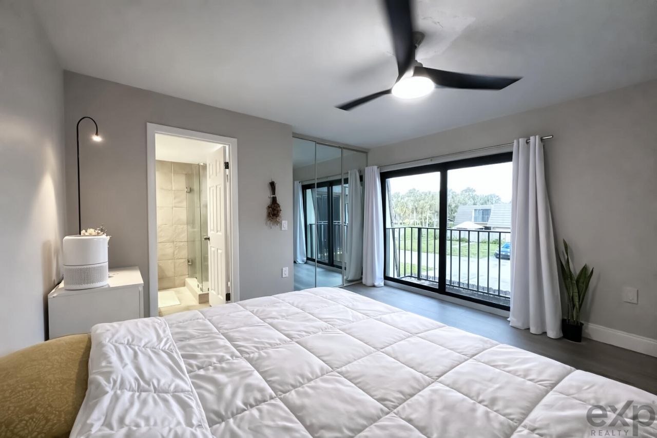 1008 10th Way, West Palm Beach, FL 33407 Photo