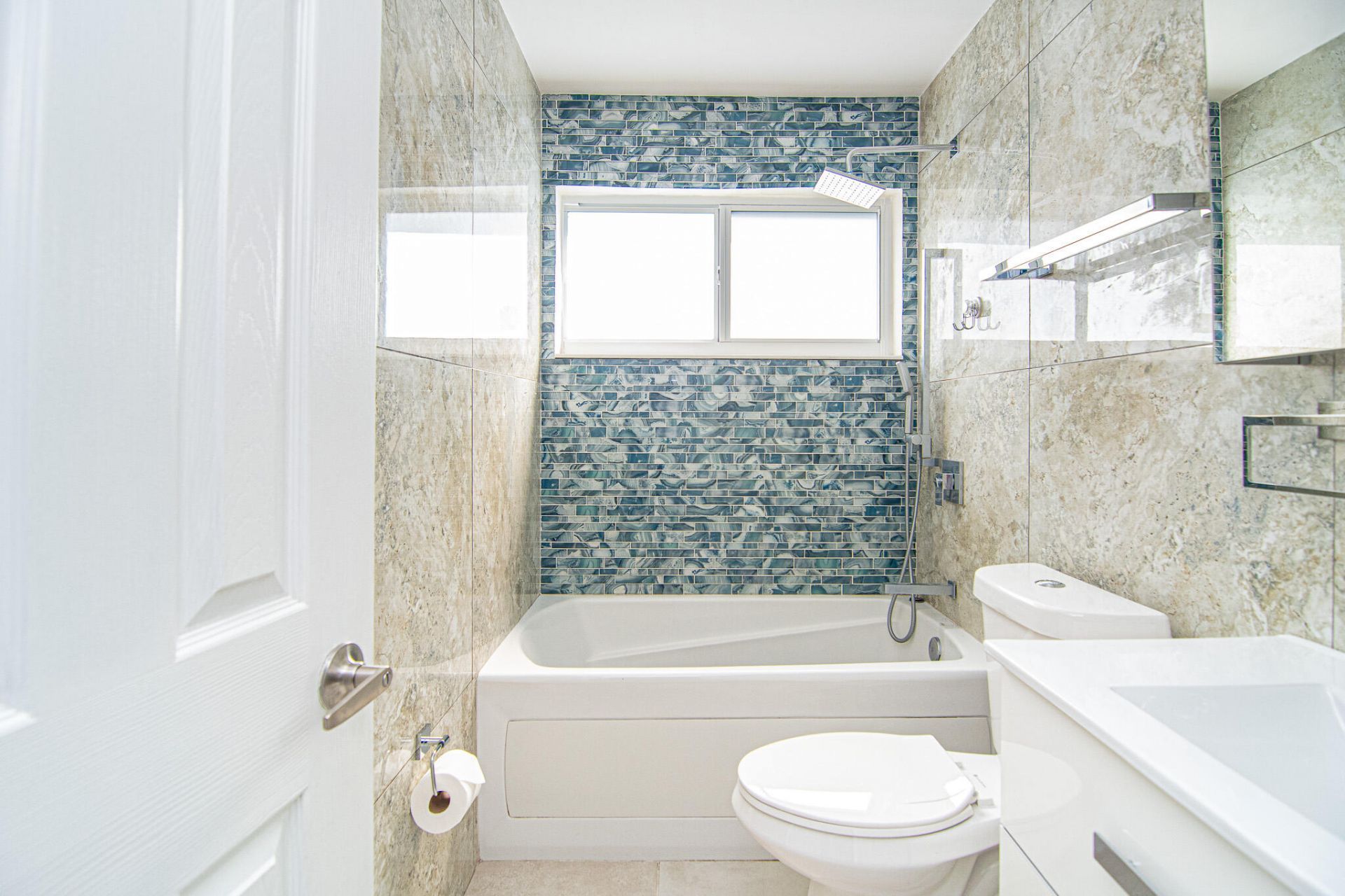 5711 NW 48th Avenue, Tamarac, FL 33319 Photo