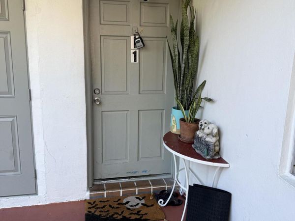 3100 Coral Springs Drive, Unit 1i, Coral Springs, FL 33065