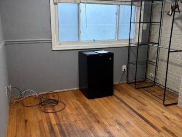 8121 NORWOOD DRIVE , ENGLESIDE, VA 22309