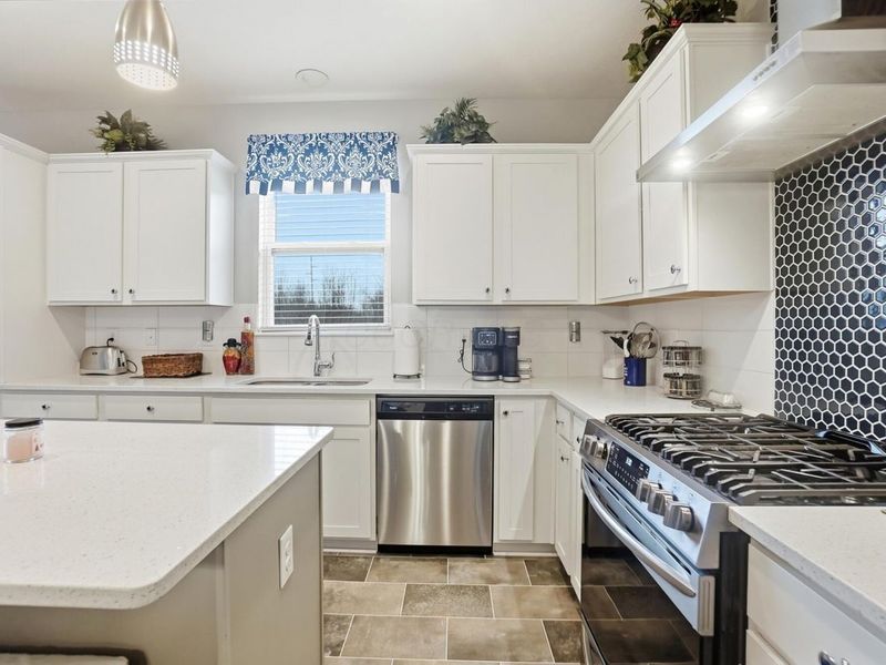 5665 Branchville Drive, Canal Winchester, OH 43110 Photo 12