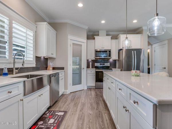 113 Kings Harbor Drive, Holly Ridge, NC 28445