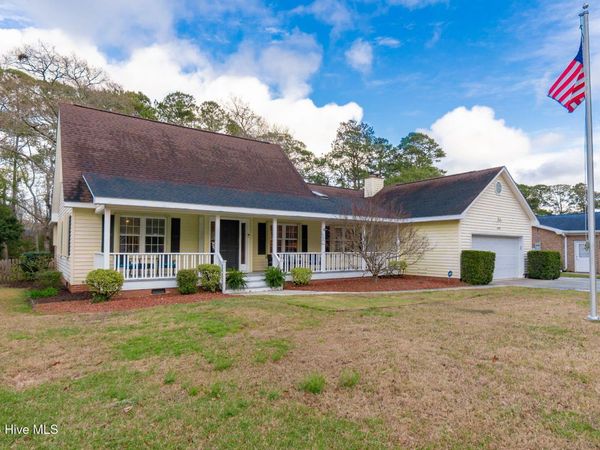 175 Cedar Lane, Newport, NC 28570