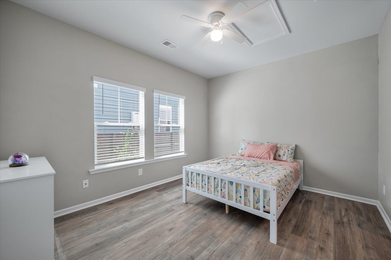 226 Garden Lily Lane Photo 24