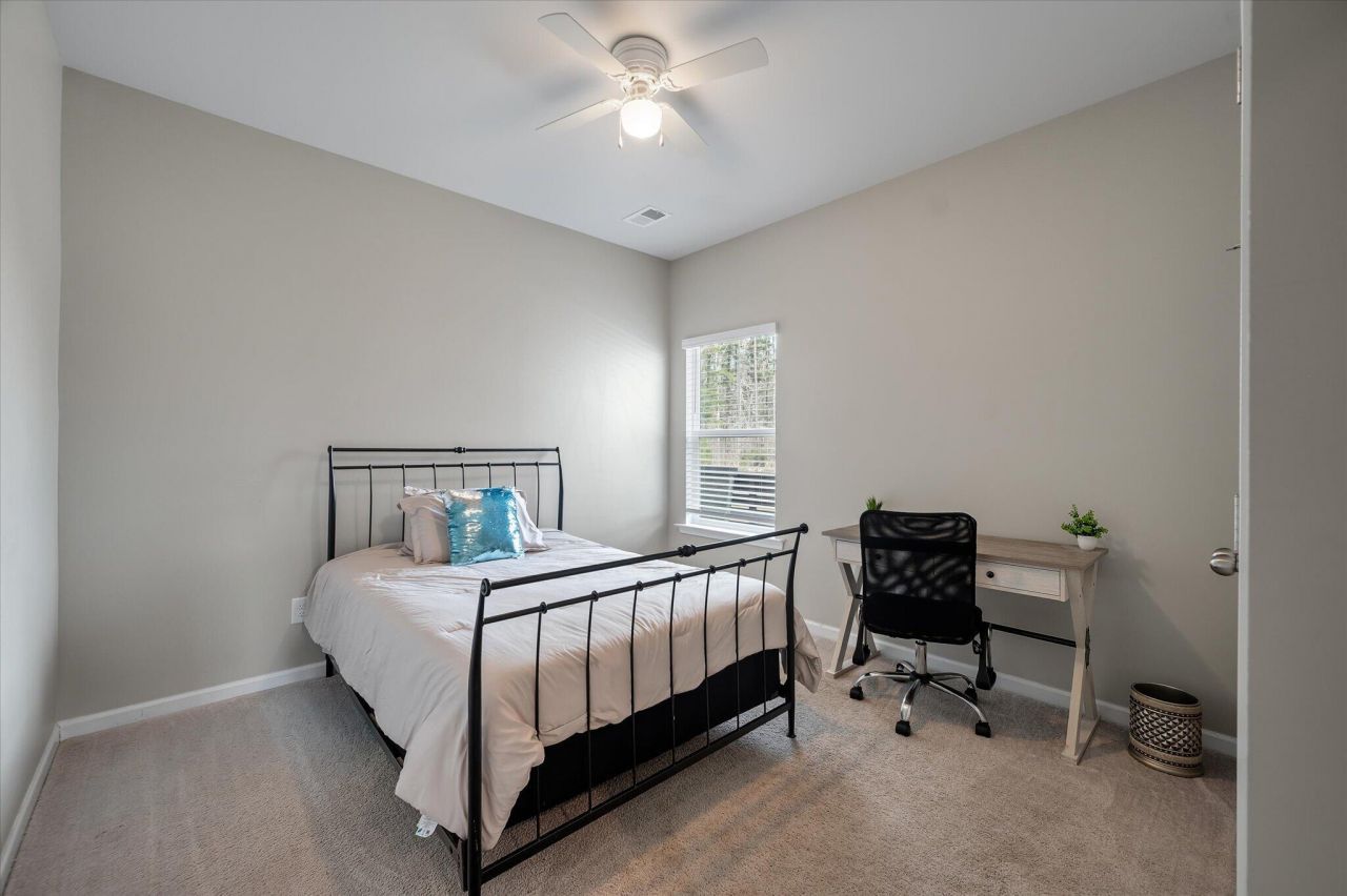 226 Garden Lily Lane Photo 27