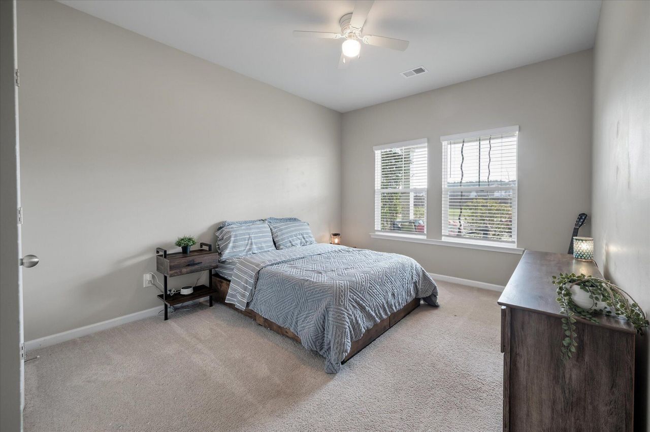 226 Garden Lily Lane Photo 28