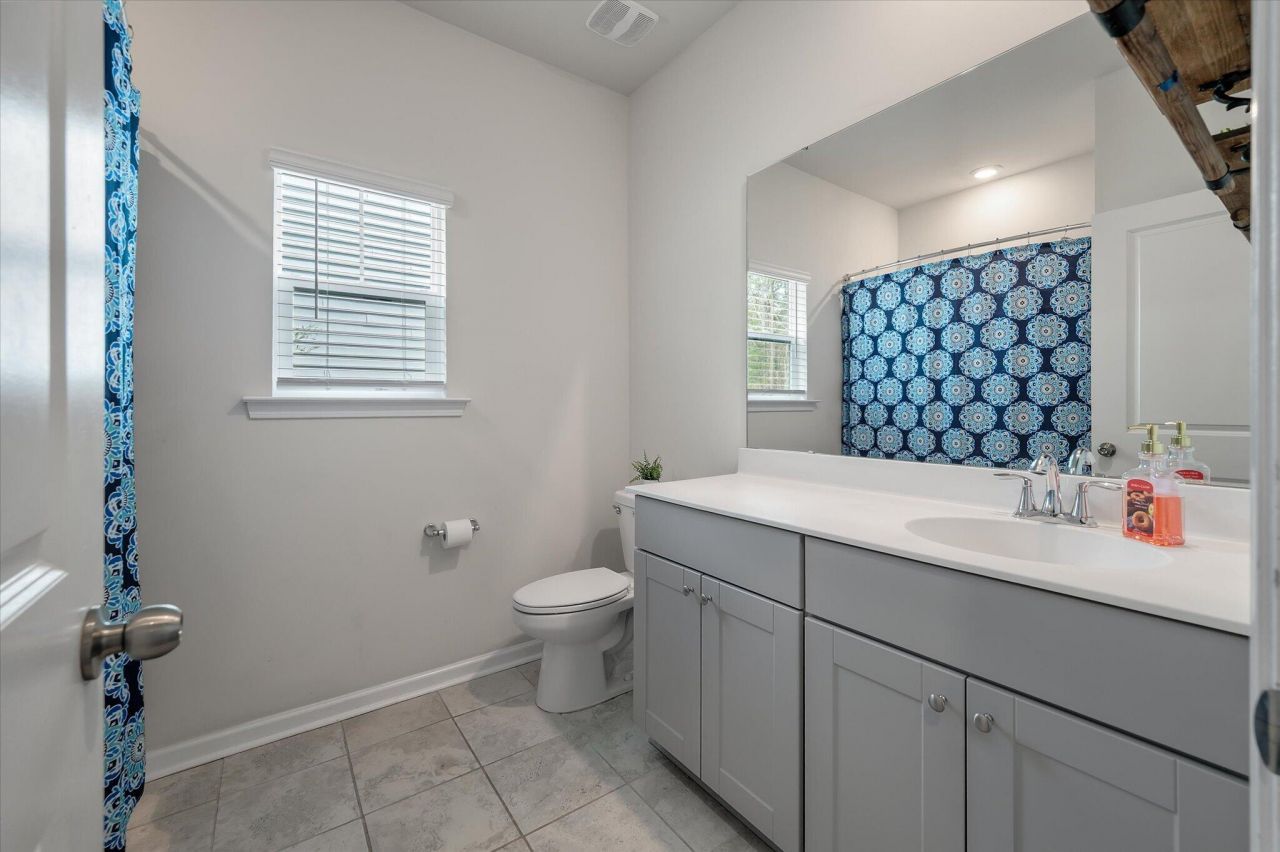 226 Garden Lily Lane Photo 29