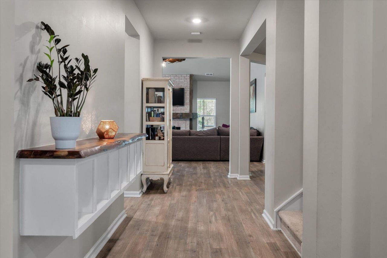 226 Garden Lily Lane Photo 4