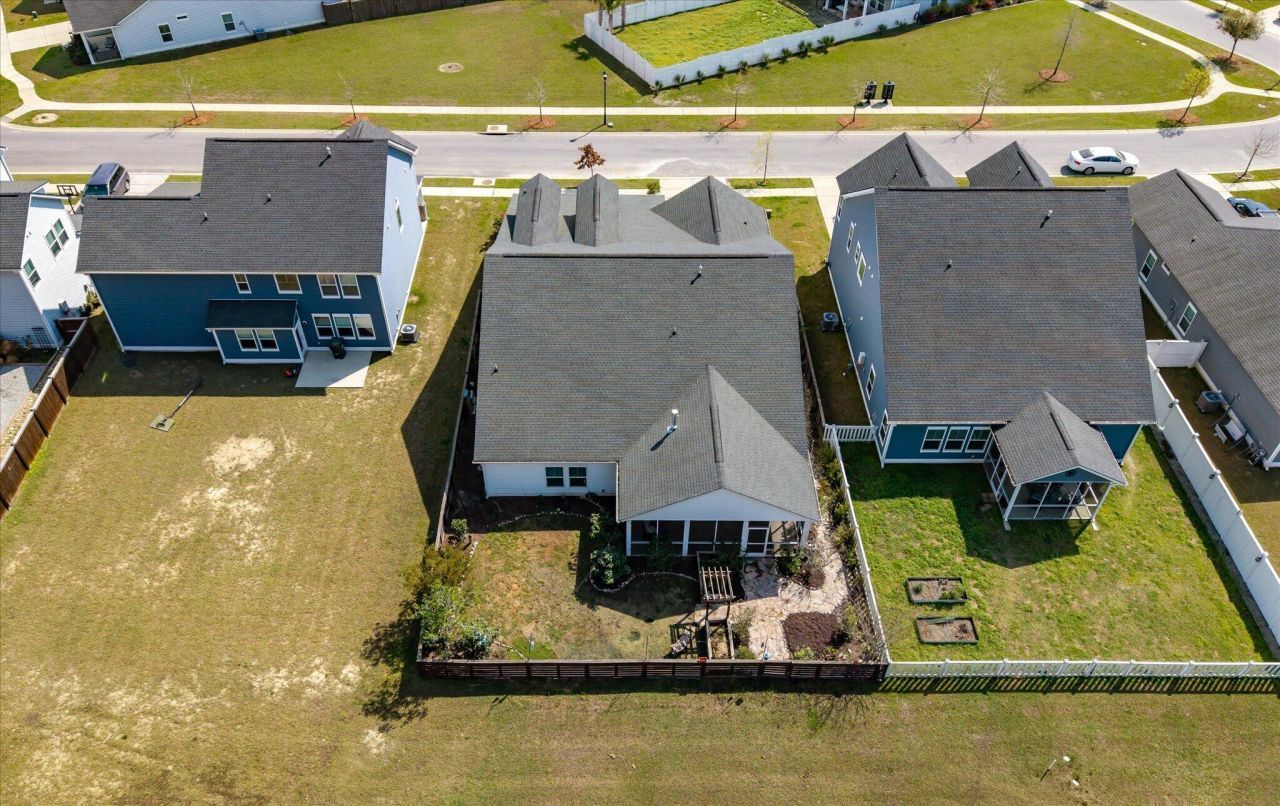 226 Garden Lily Lane Photo 40