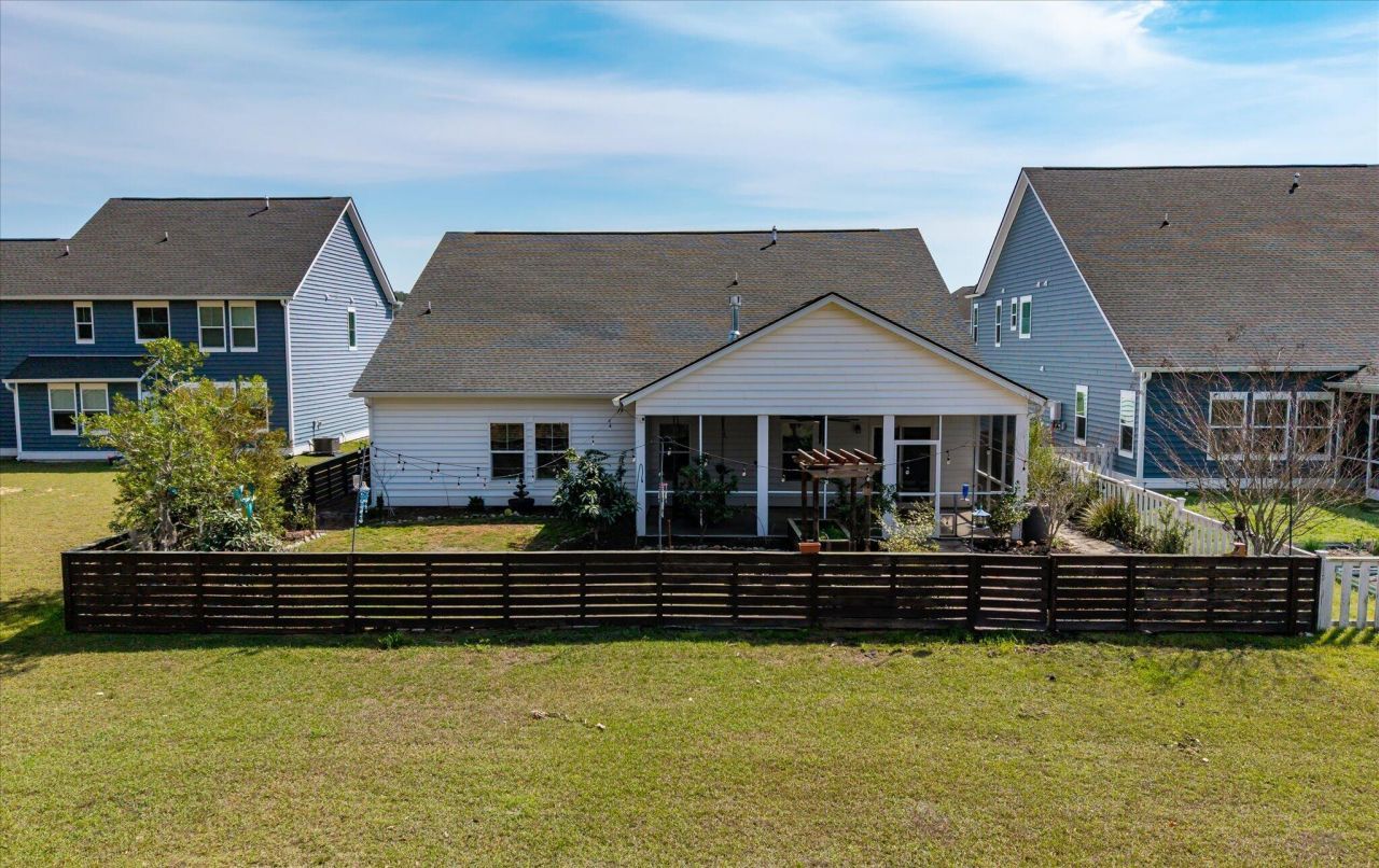 226 Garden Lily Lane Photo 41