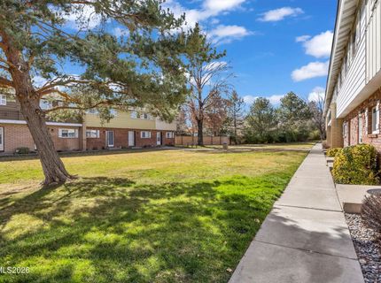 577 Smithridge Park, Reno, NV 89502 Photo