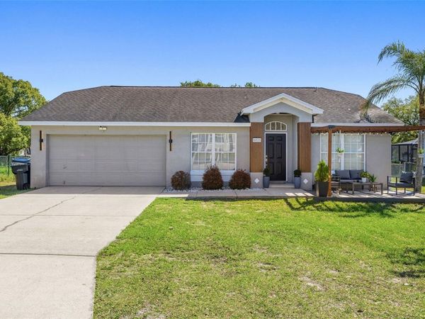 8025 RIDGEGLEN CIR W, LAKELAND, FL 33809
