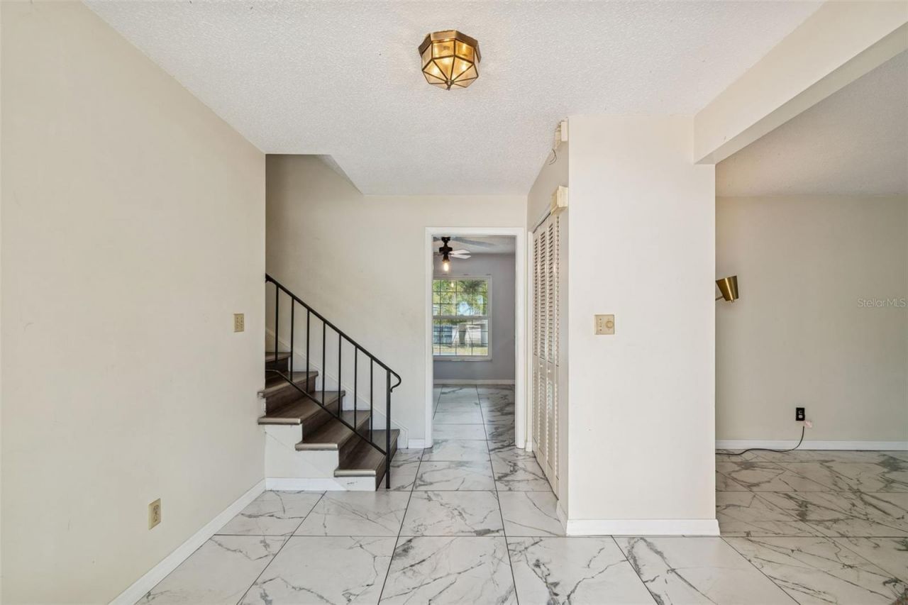 2027 Park Street N, Saint Petersburg, FL 33710 Photo