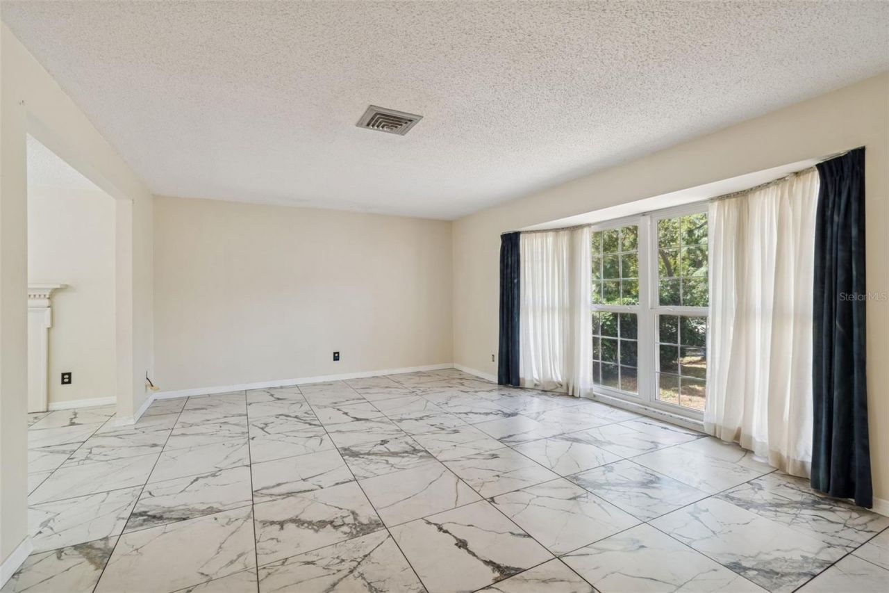 2027 Park Street N, Saint Petersburg, FL 33710 Photo