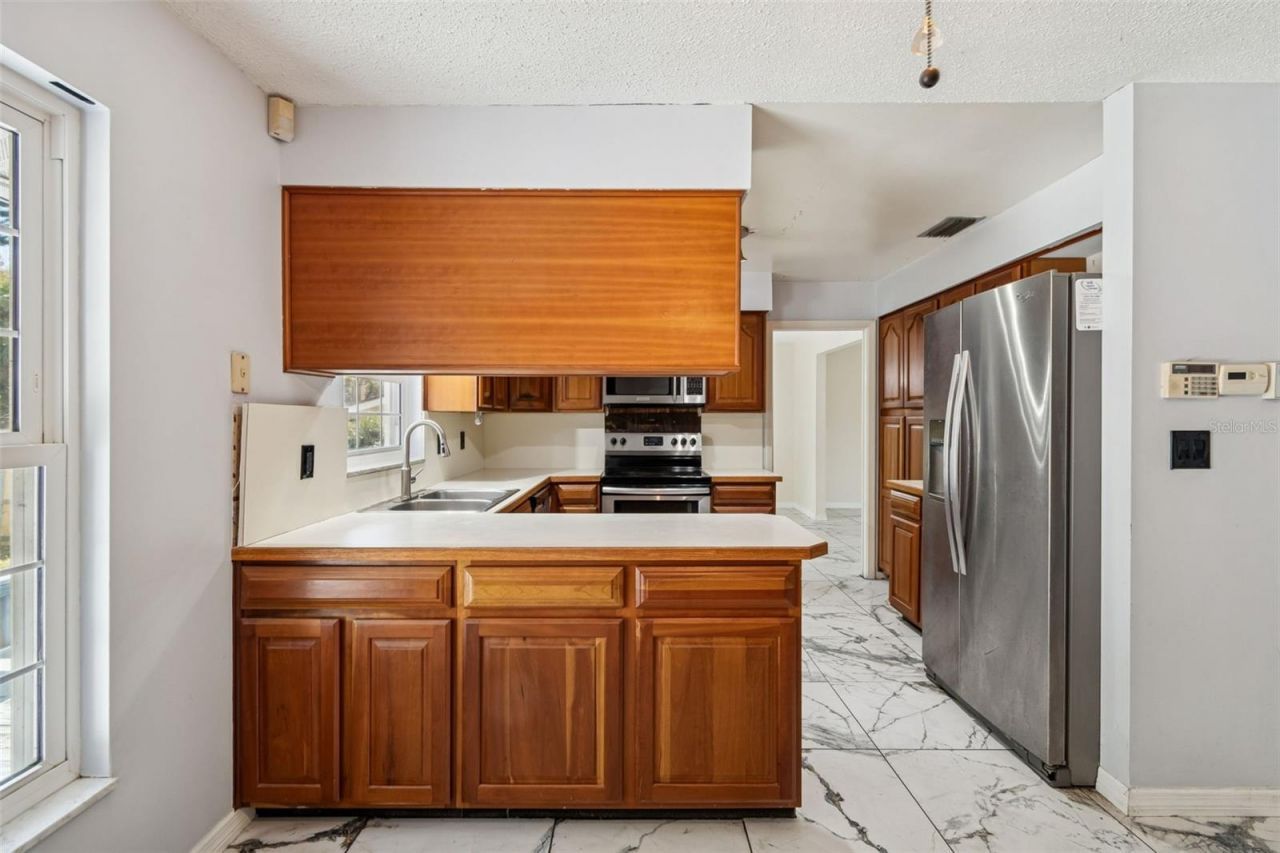 2027 Park Street N, Saint Petersburg, FL 33710 Photo