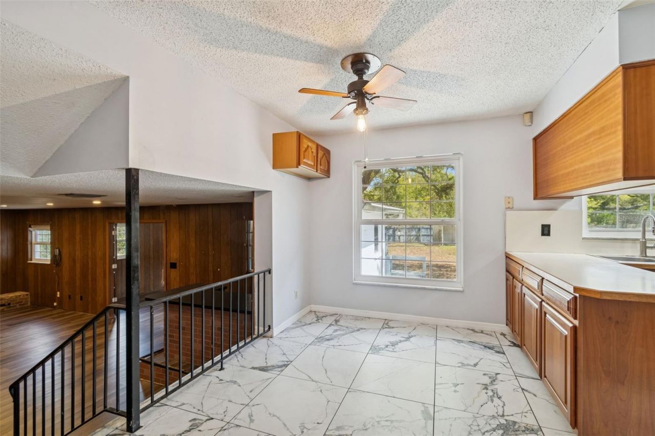 2027 Park Street N, Saint Petersburg, FL 33710 Photo