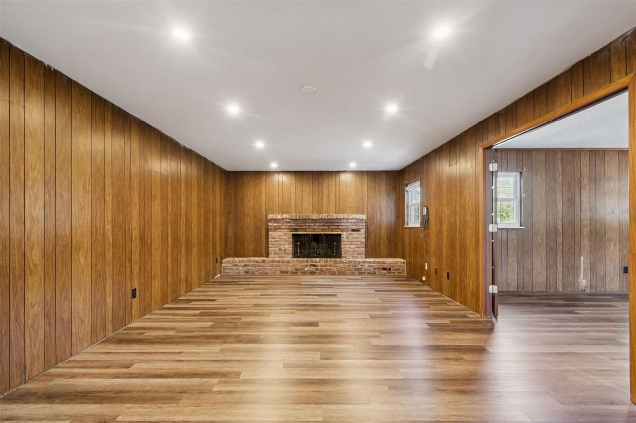 2027 Park Street N, Saint Petersburg, FL 33710 Photo